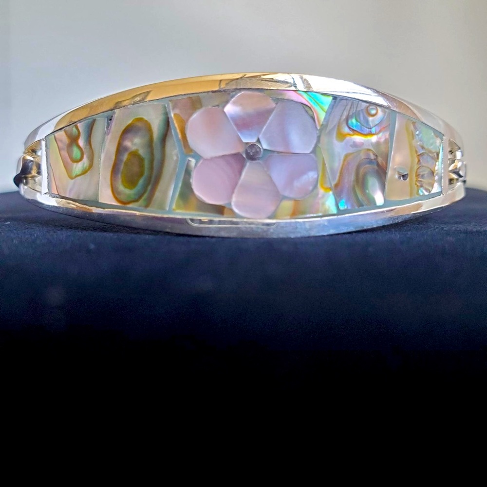 925 Sterling Silver Taxco Mexican Silver Bracelet Mother of Pearl Abalone Flower